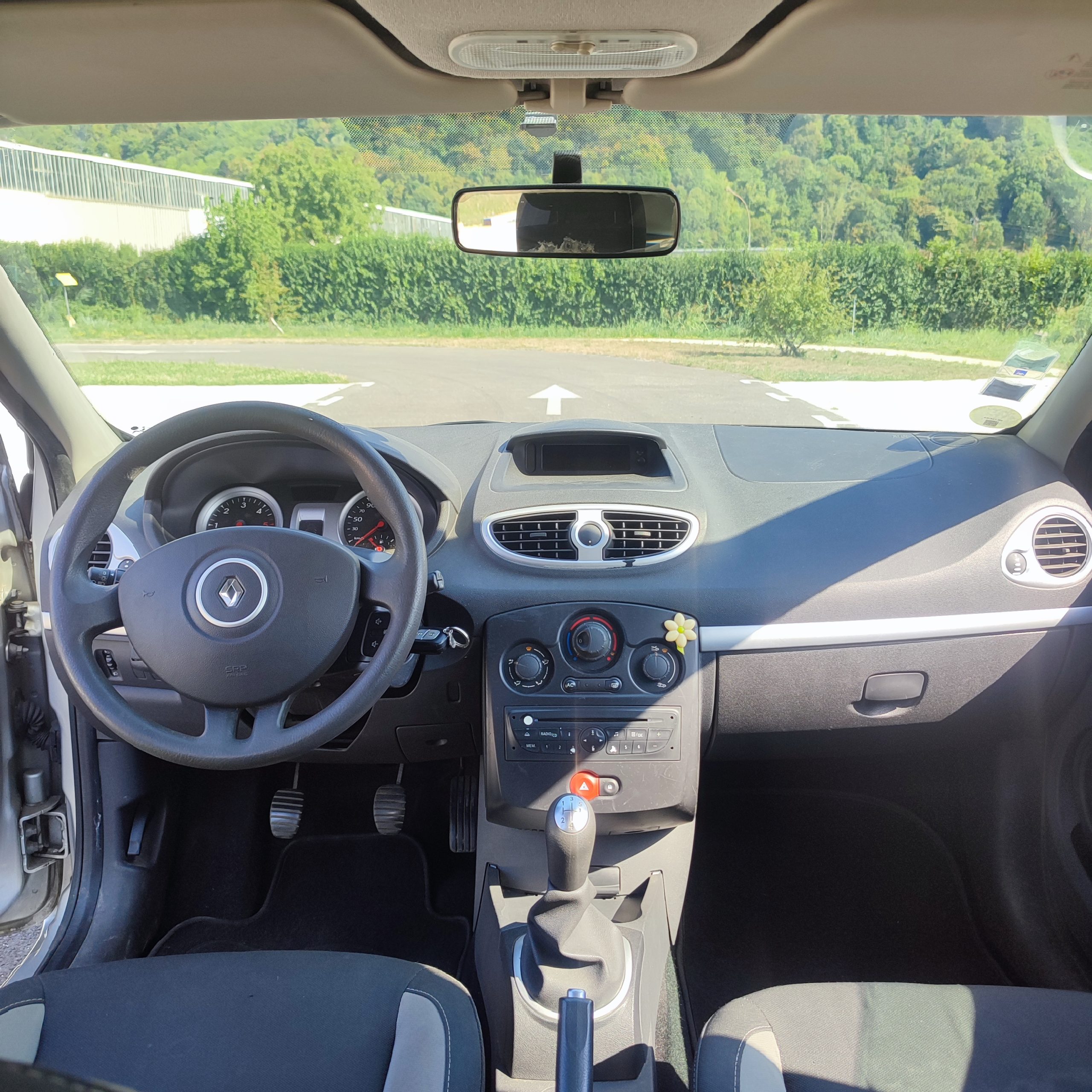 Clio 3 Grandtour 1.5 DCI 75cv Estate – Image 11