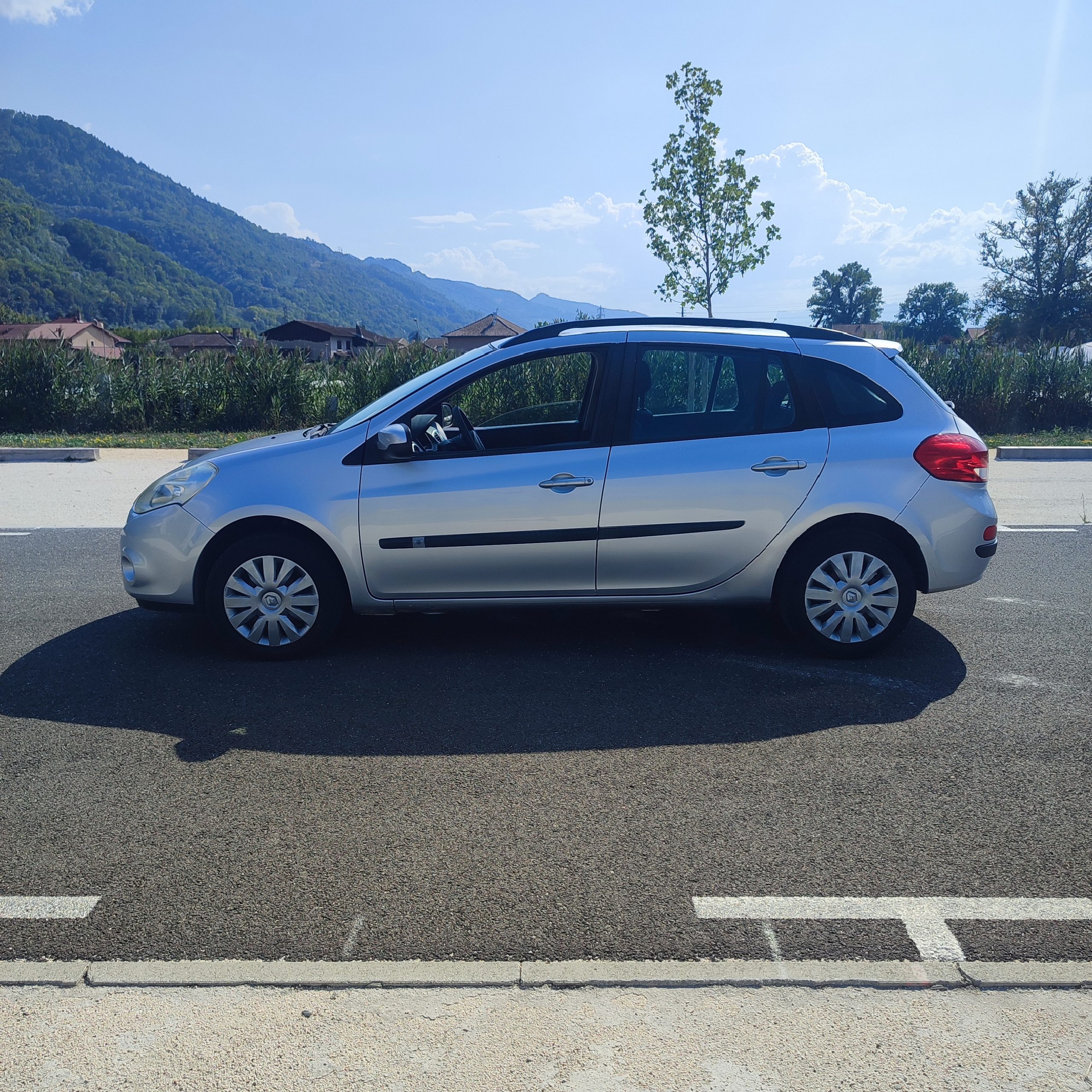 Clio 3 Grandtour 1.5 DCI 75cv Estate – Image 5